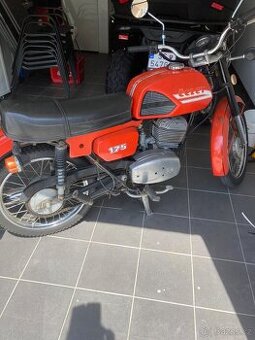 Čz175