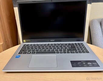 Acer Aspire 3 – i3 / 8 GB RAM / 512 GB SSD / FHD