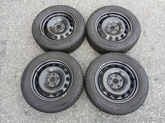 Pěkná zimní kola Škoda Octavia IV 205/60/16 vzorek 8mm