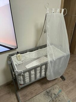 Kolébka s monitorem dechu