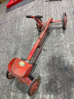 Detske spalaci starozitni auticko