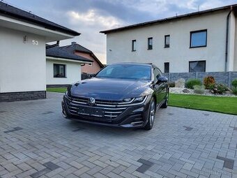 VW Arteon 2.0Tdi 147kw,výbava R-line,dph,najeto 4tis.km