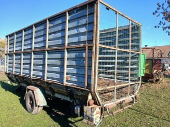 Vůz na seno slámu, malé balíky