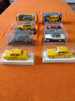 Modely aut TAXI 93 kusů POUZE KOMPLET