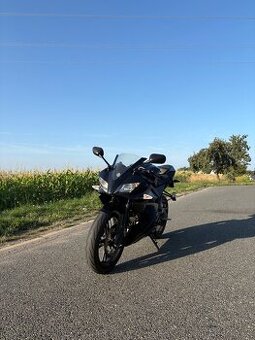 Yamaha YZF R125