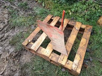 Prodám pluh ke kultivátoru