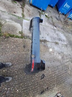 Superb 2 kombi zadní nárazník