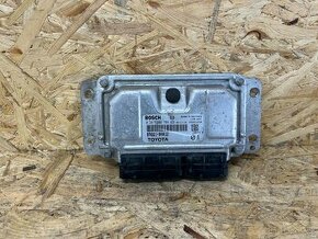 ŘÍDICÍ JEDNOTKA MOTORU 0261208704