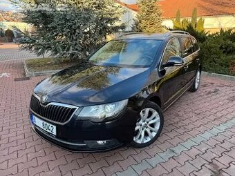 Škoda Superb II 2.0 TDI 103kW,Kessy,Webasto,Xenon,1.Majitel.