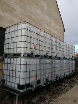 Nádrže na vodu 1000 litrů, kubikovky (i na pitnou vodu)