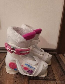 Dětské lyžáky 18,5