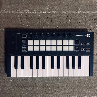 Novation Launchkey Mini