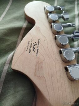 Elektrická kytara ender.