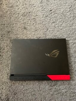 Asus ROG Strix G15 G513