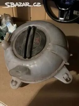 Expanzní nádobka Škoda Octavia 3