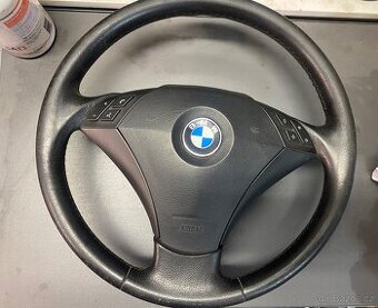 Multifunkční volant BMW