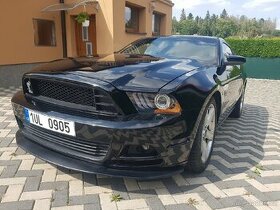 Ford Mustang 5.0 GT - 1