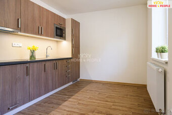 Krásný apartmán 2+kk ve Všemině o výměře 35,60 m² + sklep a 