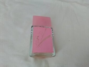 Dámský Avon parfem Simply bez krabicky