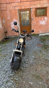 Elektro skútr