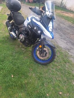 Suzuki DL 650 XT - 1
