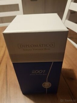 Diplomático SV 2001