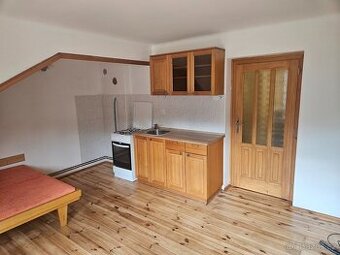 Pronájem bytu 1+KK, 35 m² – Semily