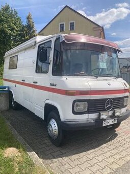 Obytňák - Camper - Karavan Mercedes 225.000,-