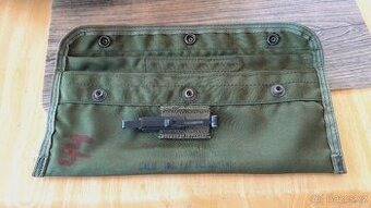Čištění na M16A1 - obal