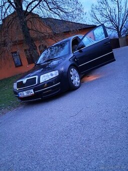 Vyměním skoda superb. 2,5 120kw