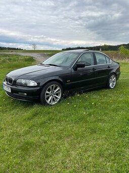 BMW E46 323i