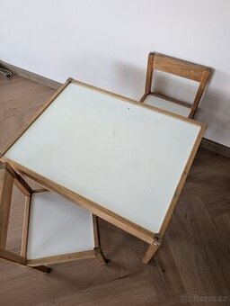 Ikea stoleček a 2 židle - 1