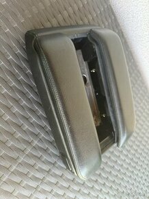 Loketni operka BMW 7 E38