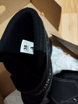 Boty - 1
