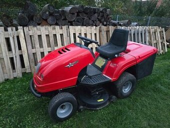 Český zahradní traktor Starjet