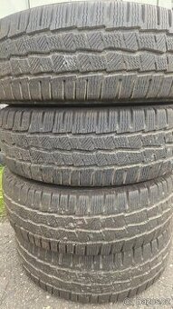 Sada zimních pneu rozměr 215/60/17c značka michelin