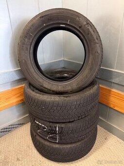 Gripmax SuperGrip Pro, 215/65 R17 99V