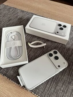 Apple iPhone 17Pro 256Gb Silver.Nový záruka 24.měsíců datart