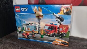 LEGO® City 60214 Záchrana burgrárny