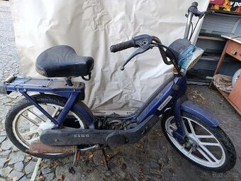 REZERVACE Moped Piaggio Ciao
