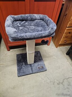 NOVÉ ŠKRABADLO PRO KOČKY