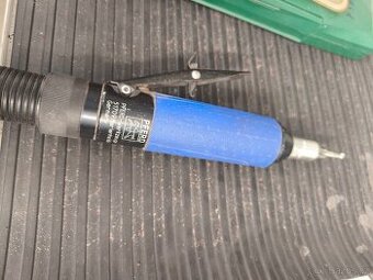 Pneumaticka přima bruska