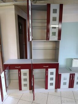 Koupelnové skříňky