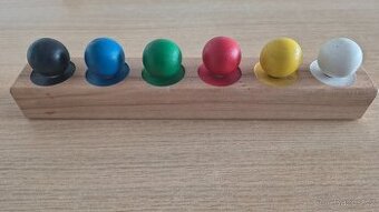 Montessori barevné kuličky