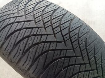 215/55 R17 GOODRIDE (1422)