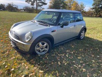 Mini Cooper One D panorama