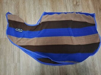 Mnoho věcí na kone