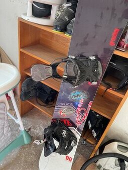 Snowboard