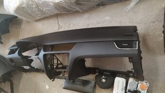 Airbagová sada Škoda Octavia 3, s originální deskou