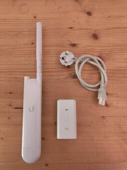 Ubiquiti UniFi AC Mesh (UAP-AC-M)